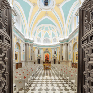 Iglesia de Comendadoras De Santiago